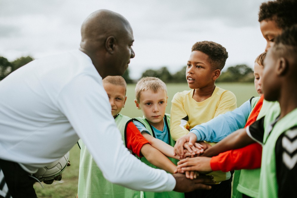 kids playing sports